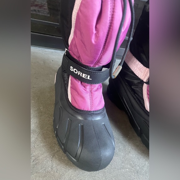 Girl Sorel snow boots NWOT - Picture 5 of 9